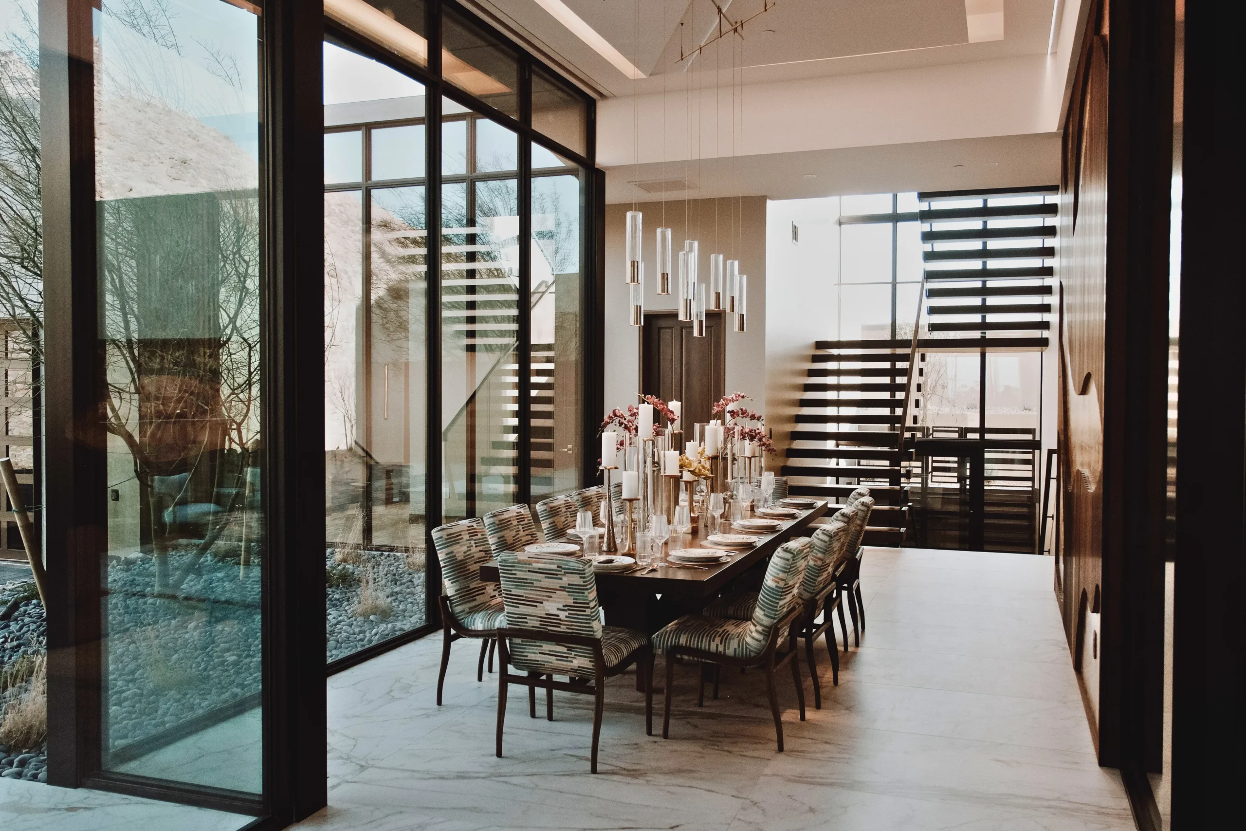 FLIGHT Cantilever with Vedera Railing in The New American Home 2025